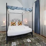 Masseria Borgo Santuri أوستوني