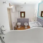 Masseria Borgo Santuri أوستوني
