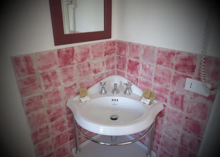 Masseria Borgo Santuri *