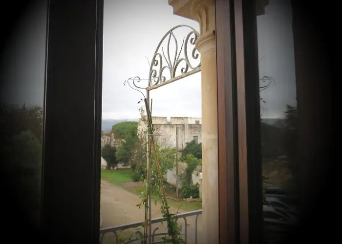 בית חווה Masseria Borgo Santuri אוסטוני