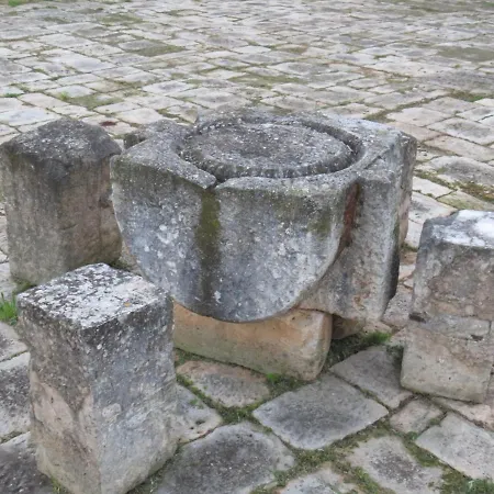 Masseria Borgo Santuri Фермерский дом Остуни