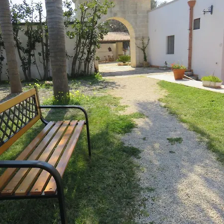 Masseria Borgo Santuri * Ostuni